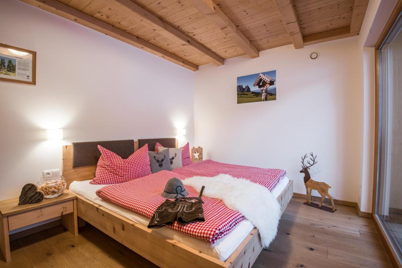 Apartments Schererhof Castelrotto Luaran gambar