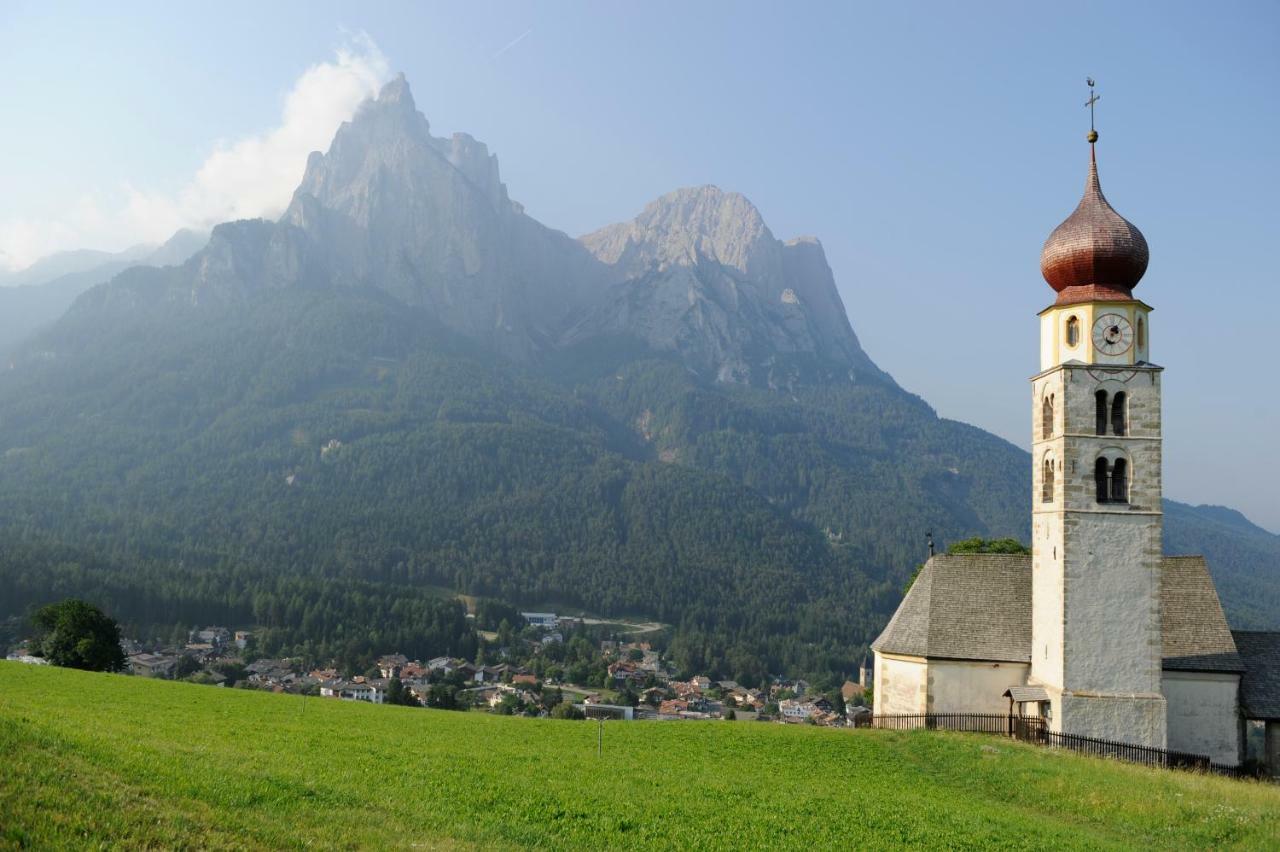Apartments Schererhof Castelrotto Luaran gambar